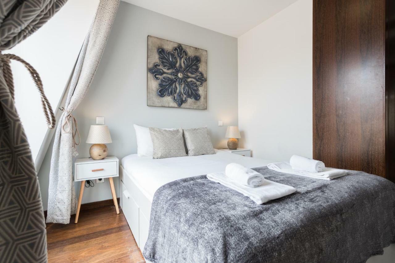 Rossio Penthouse Three-Bedroom Apartment W/ River View And Parking - By Lu Holidays Lizbona Zewnętrze zdjęcie
