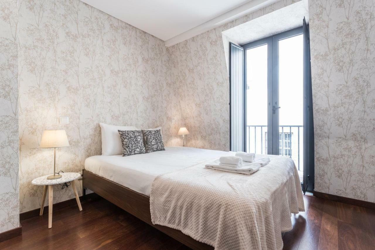 Rossio Penthouse Three-Bedroom Apartment W/ River View And Parking - By Lu Holidays Lizbona Zewnętrze zdjęcie